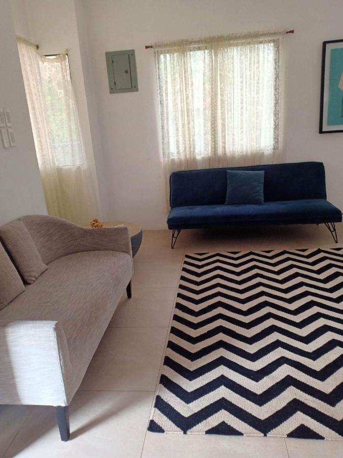 Beth'S Villa Moalboal Εξωτερικό φωτογραφία