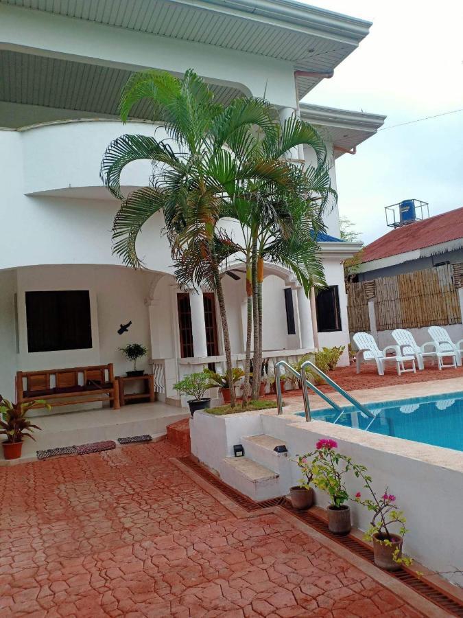 Beth'S Villa Moalboal Εξωτερικό φωτογραφία